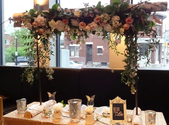 Head Table. Photo by Alan Viau