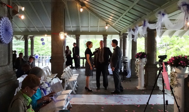 https://www.ottawaweddingmagazine.com/wp-content/uploads/2013/06/lighting1.jpg