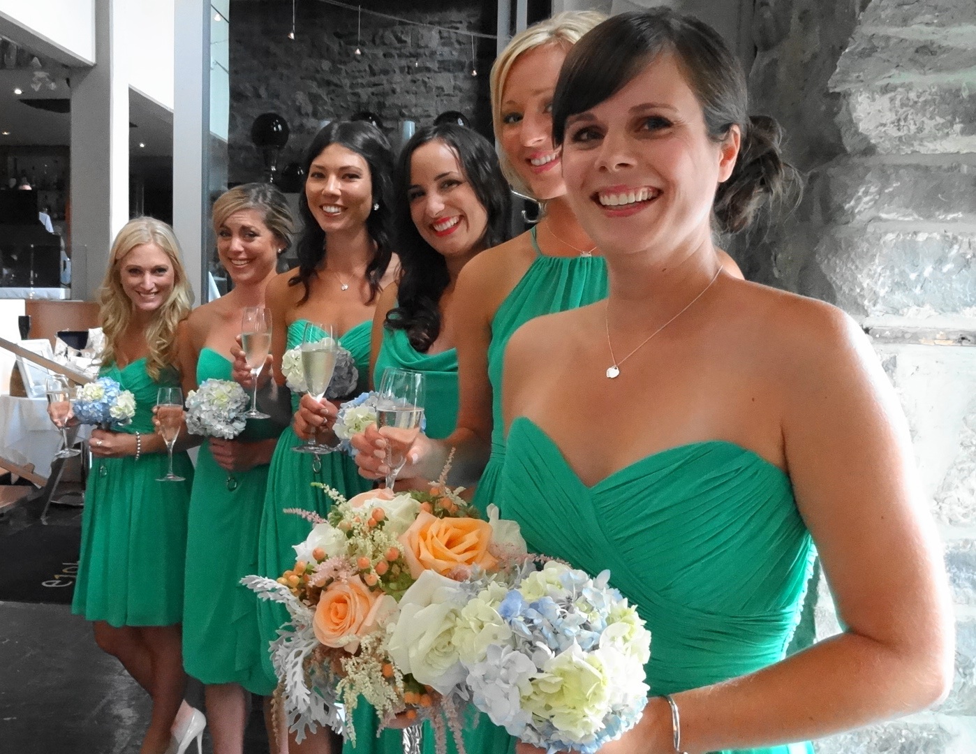 https://www.ottawaweddingmagazine.com/wp-content/uploads/2013/12/bridesmaids18.jpg