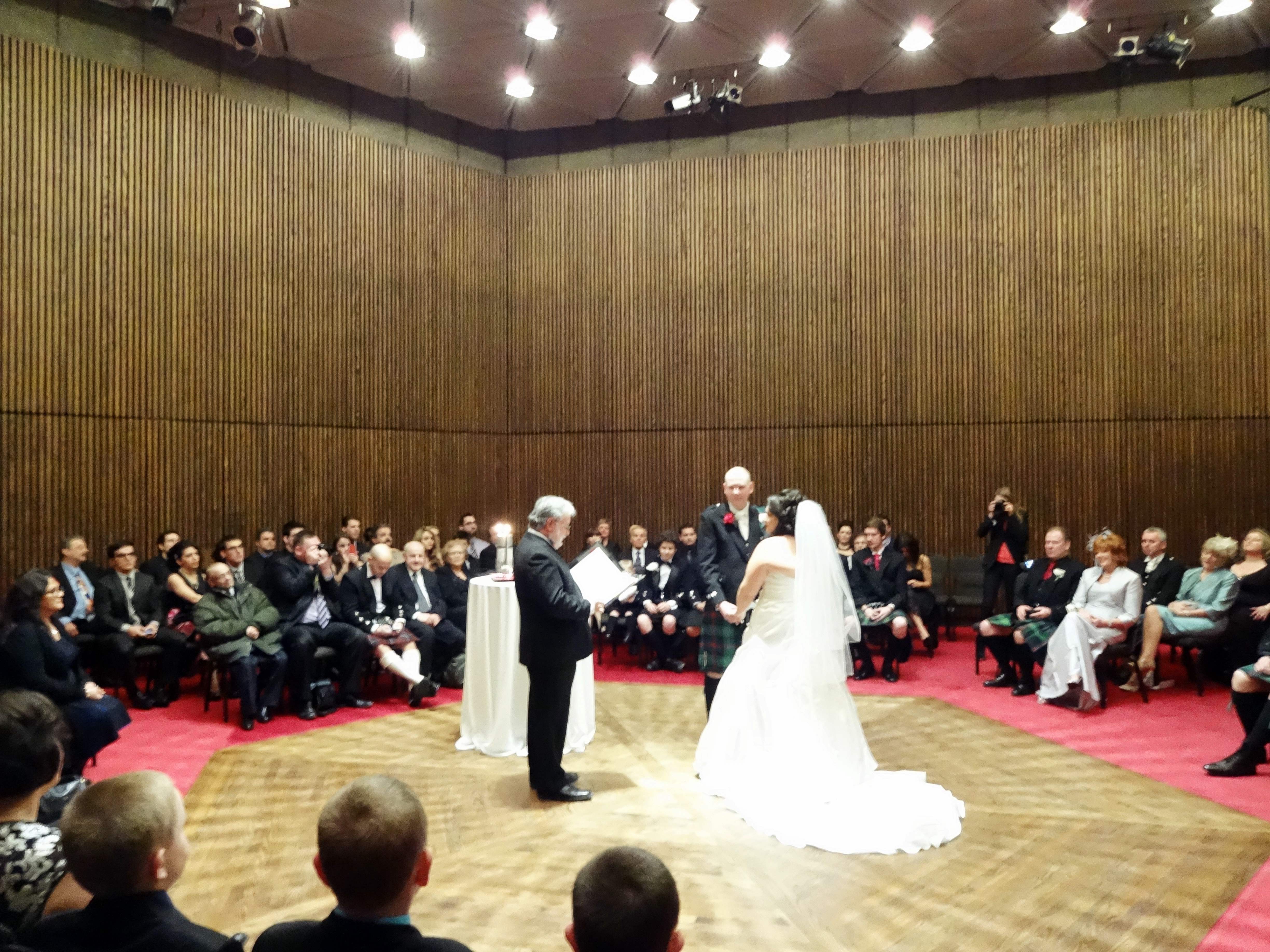 https://www.ottawaweddingmagazine.com/wp-content/uploads/2014/03/nac.jpg