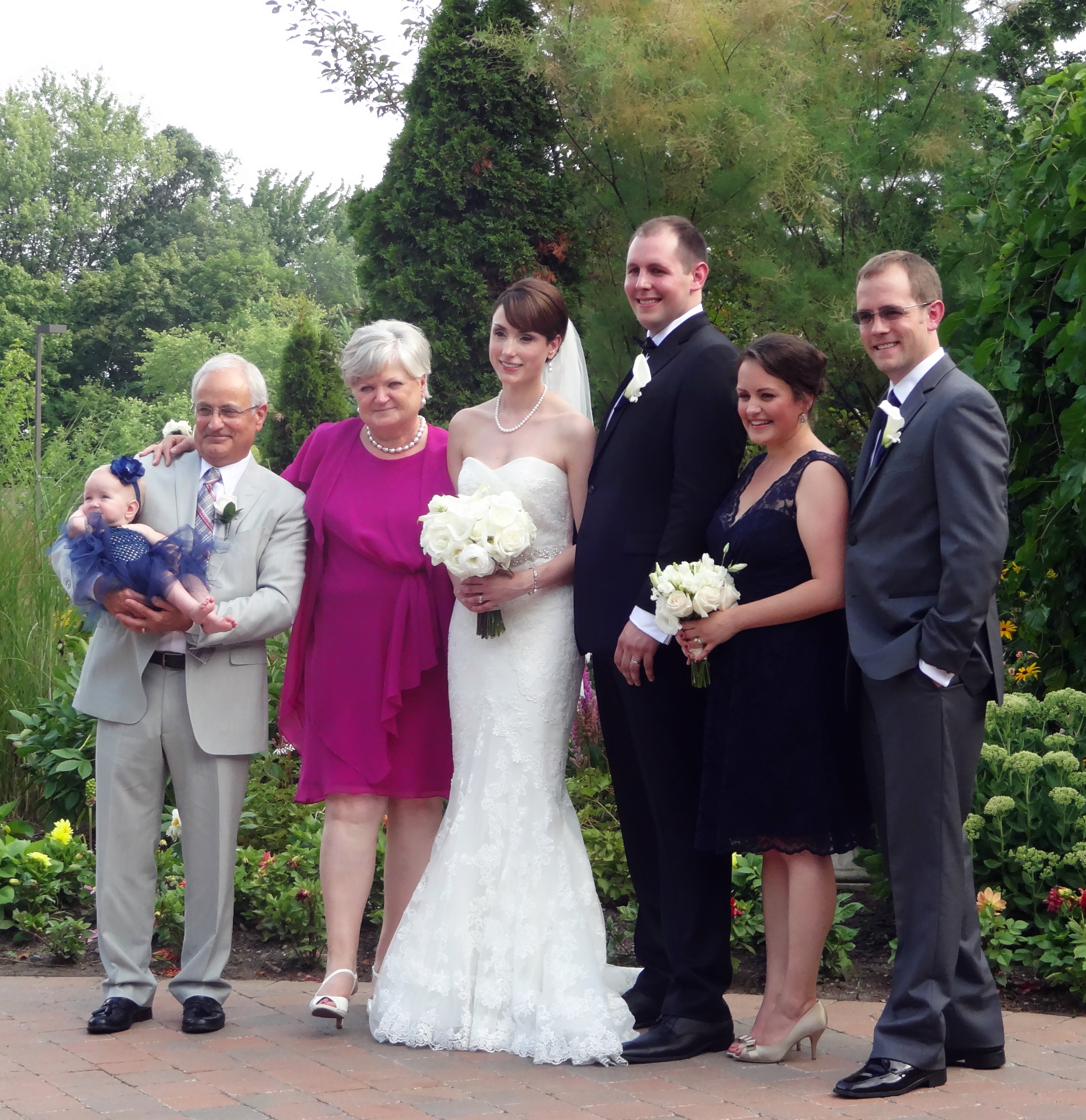 https://www.ottawaweddingmagazine.com/wp-content/uploads/2014/09/andreadevonfamily.jpg