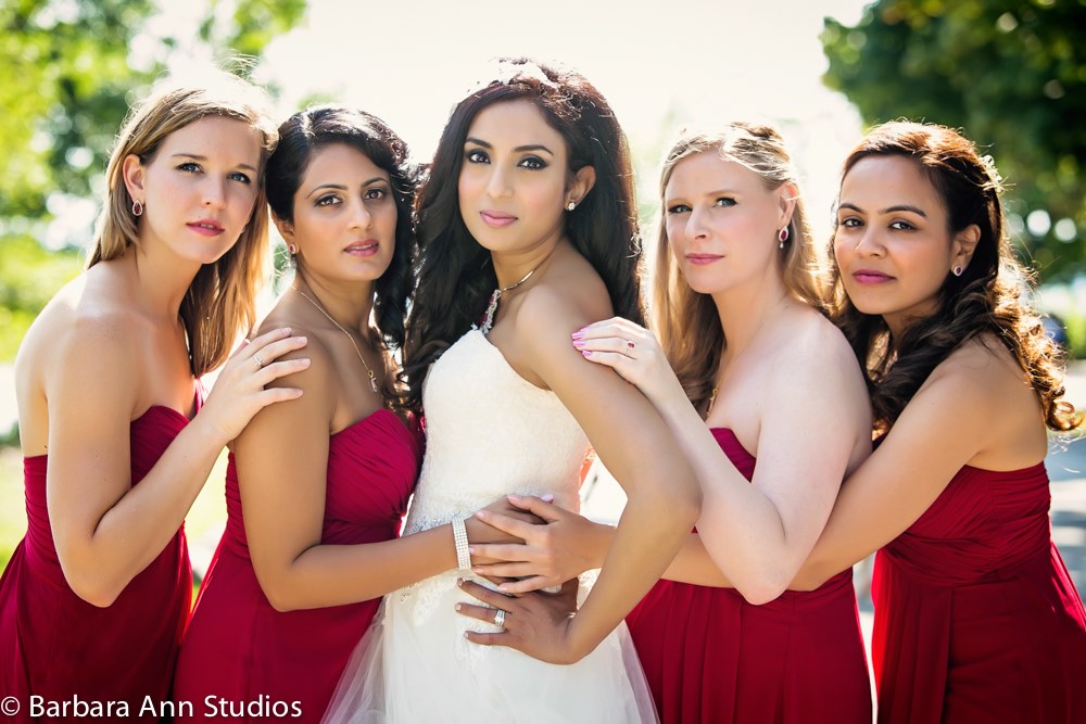 https://www.ottawaweddingmagazine.com/wp-content/uploads/2014/12/0x1a5322.jpg
