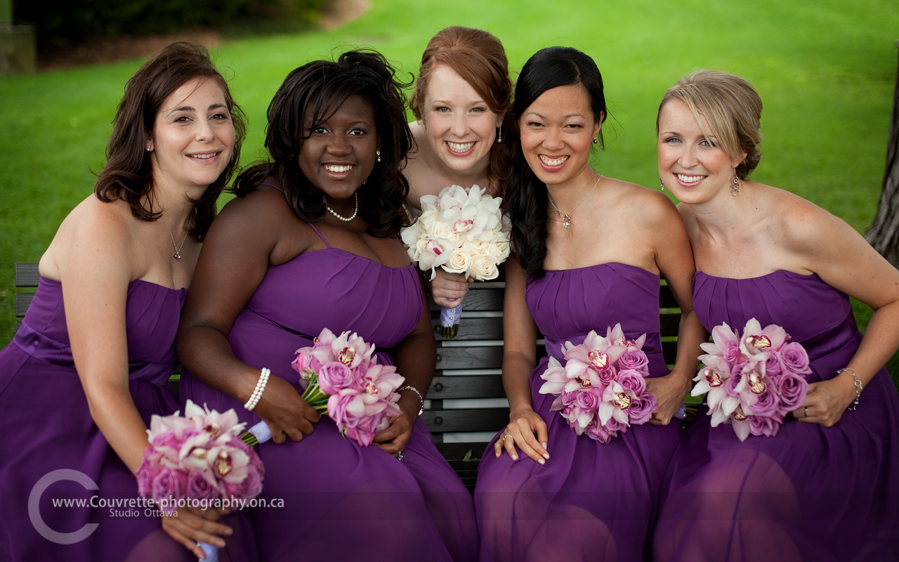 https://www.ottawaweddingmagazine.com/wp-content/uploads/2014/12/ottawa_wedding_group_portrait_photography_02.jpg