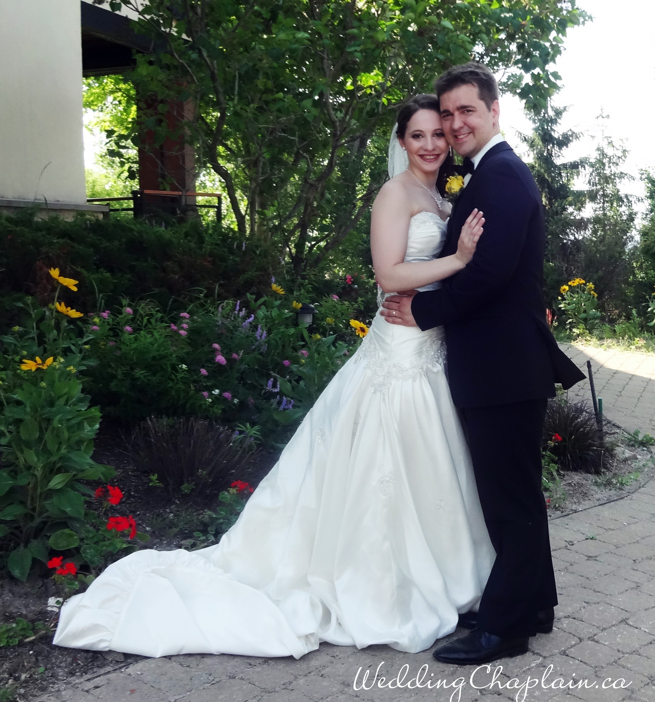 https://www.ottawaweddingmagazine.com/wp-content/uploads/2015/01/andrewleanne.jpg