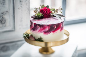 Your wedding cake can reflect your tastes.